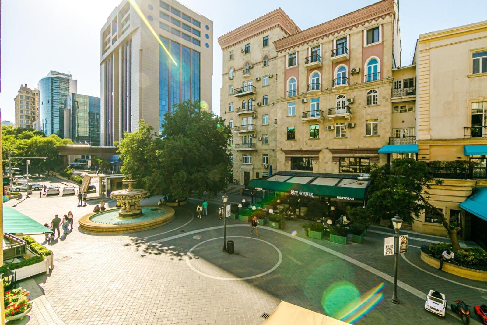 M Estate. 2 Room Home In Targovu Baku Bagian luar foto